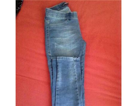 36 beden zara pantolon 15tl .