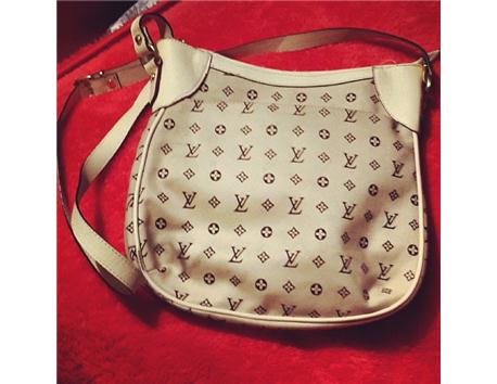 Sıfır ürün bugüne özel 25 TL!!! #indirim #bag #love #louisvuitton