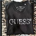 Kisa kollu orjinal Guess marka tshirt 15 TL 