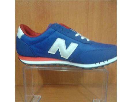 New balance ler butun numaralari mevcuttur ve kapida odeme ile kargo dahil 70 tl :) iletişim 05399279341